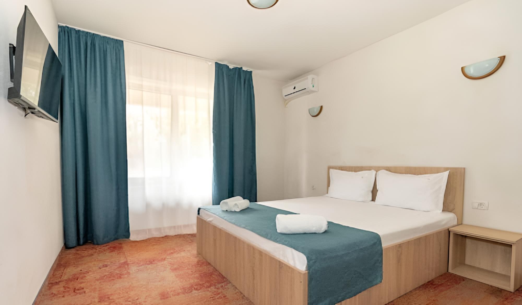Hotel Anca view 2