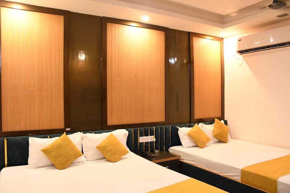 Hotel Golden Continental
