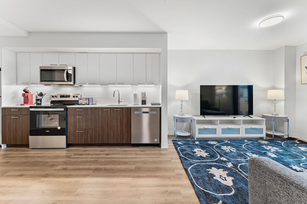 Furnished Apts near Harvard Stadium