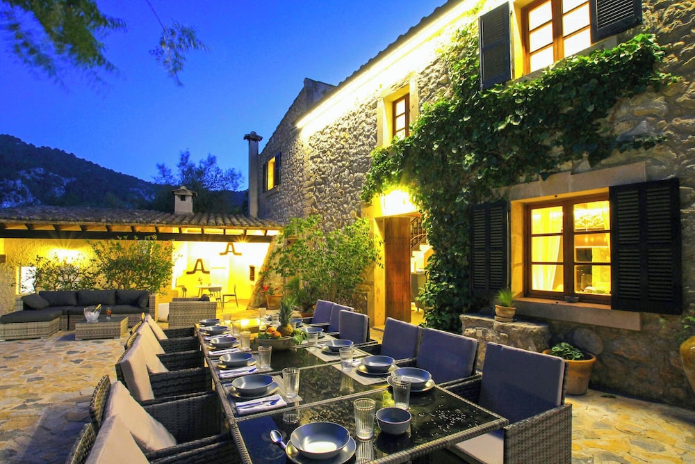 Villa Ramona
