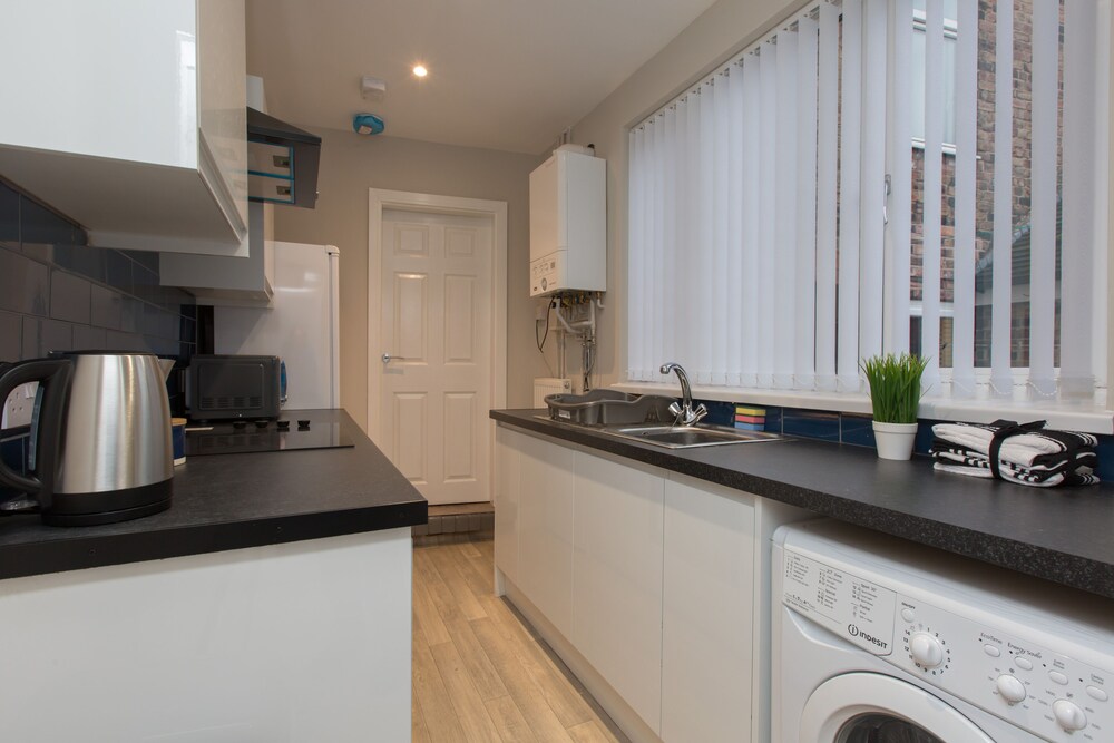 Stoke-on-trent Vacations - Townhouse  Rose Street Stoke - Property Image 33