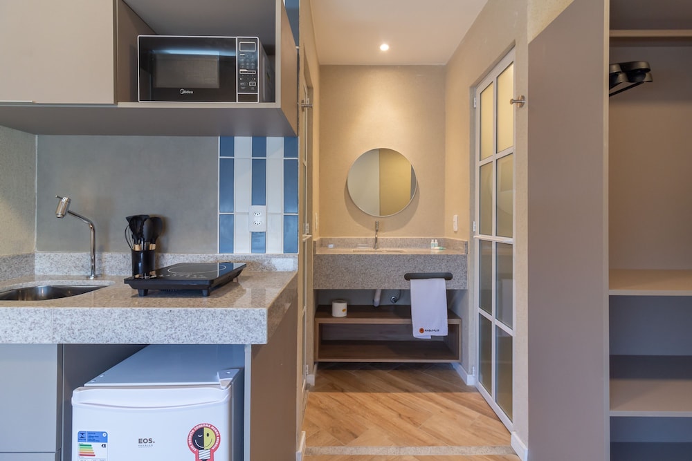 Cosy a few Steps From Copacabana Beach Q13 e 16