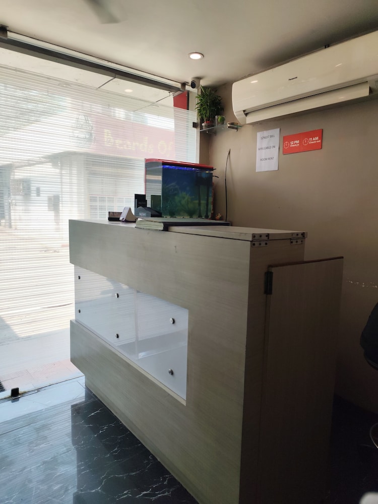 Hotel Homestay — Mumbai