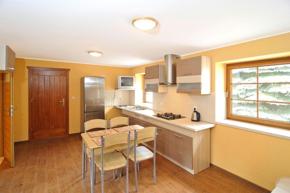 Apartment in a Fantastic Location Just 20 m From Lake Boruja in Rekowo