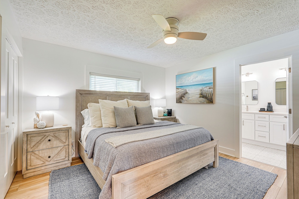 Walk to Beach: Chic PCB Getaway w/ Yard