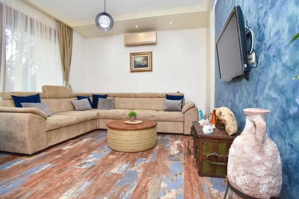 Serenity blue apartments view 5