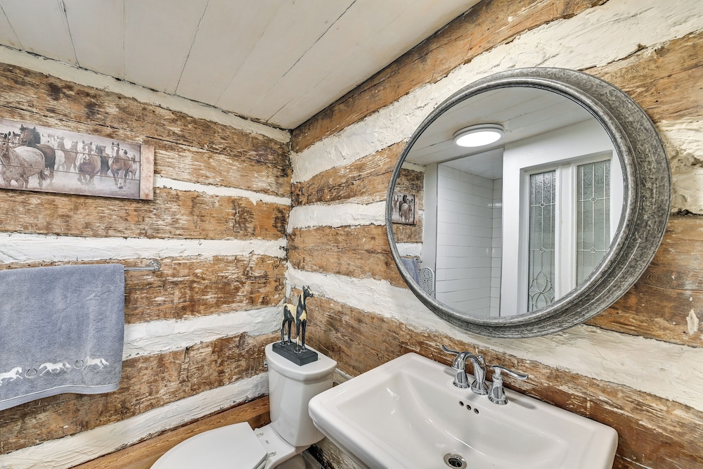 Georgetown Home Near Kentucky Horse Park!