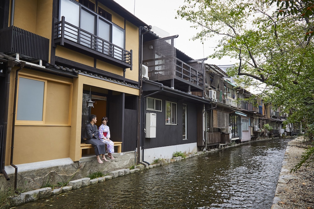 Rinn Shijo Takasegawa North view 3