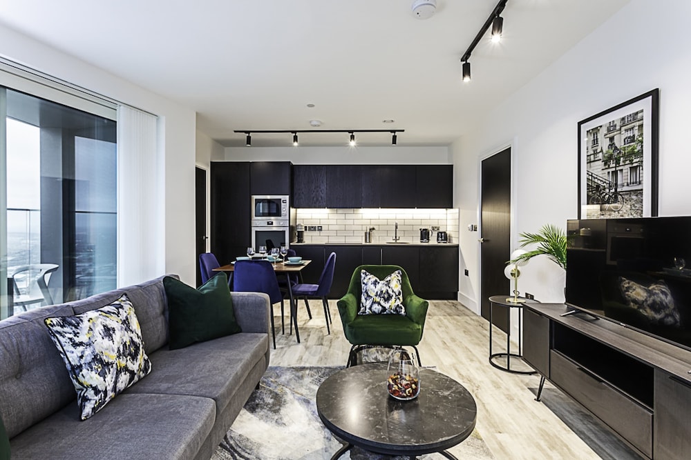 Icon Tower Flat IX