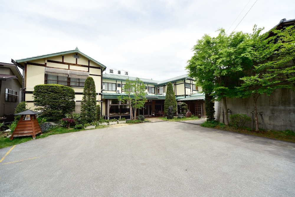 Kusatsu Onsen Kiyoshigekan