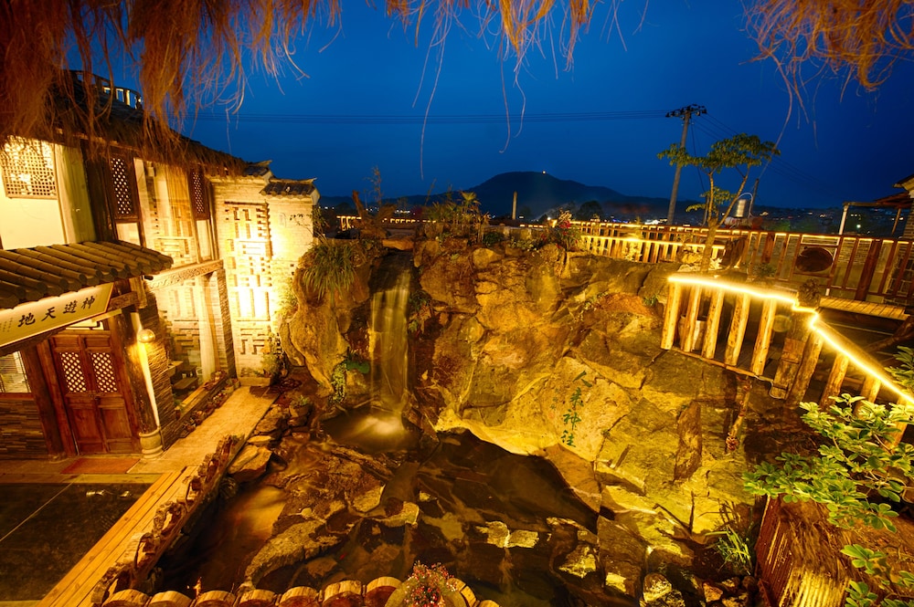 Waterfall Boutique Inn