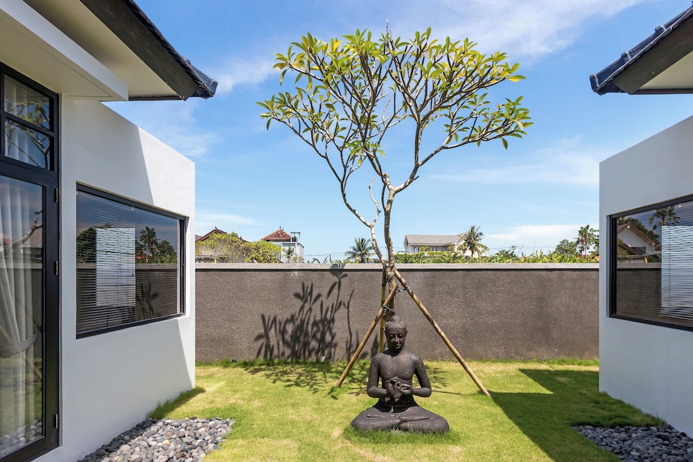 Villa Sakayana