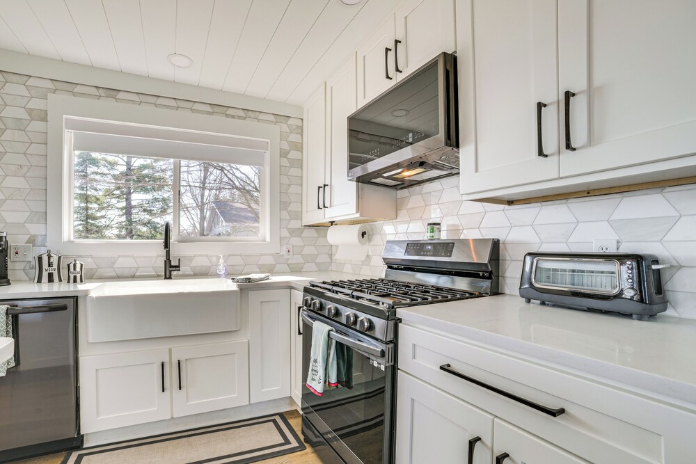 Deck & Scenic Views: Lakefront Cottage in Hale!