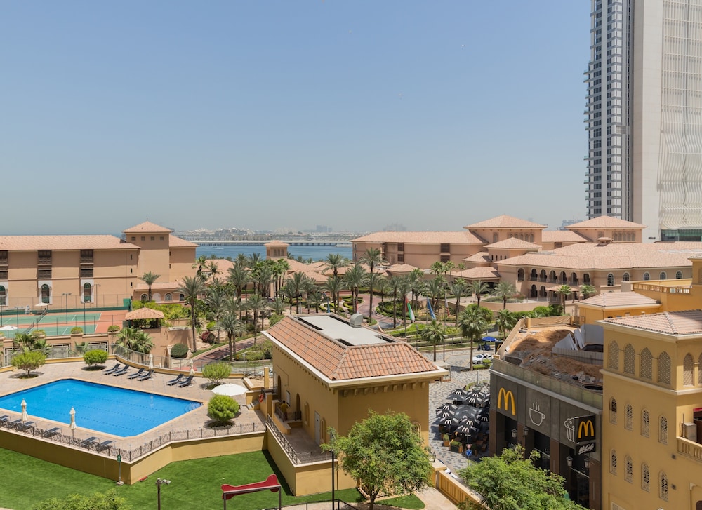 EDEN'S Homes & Villas - Seashell JBR