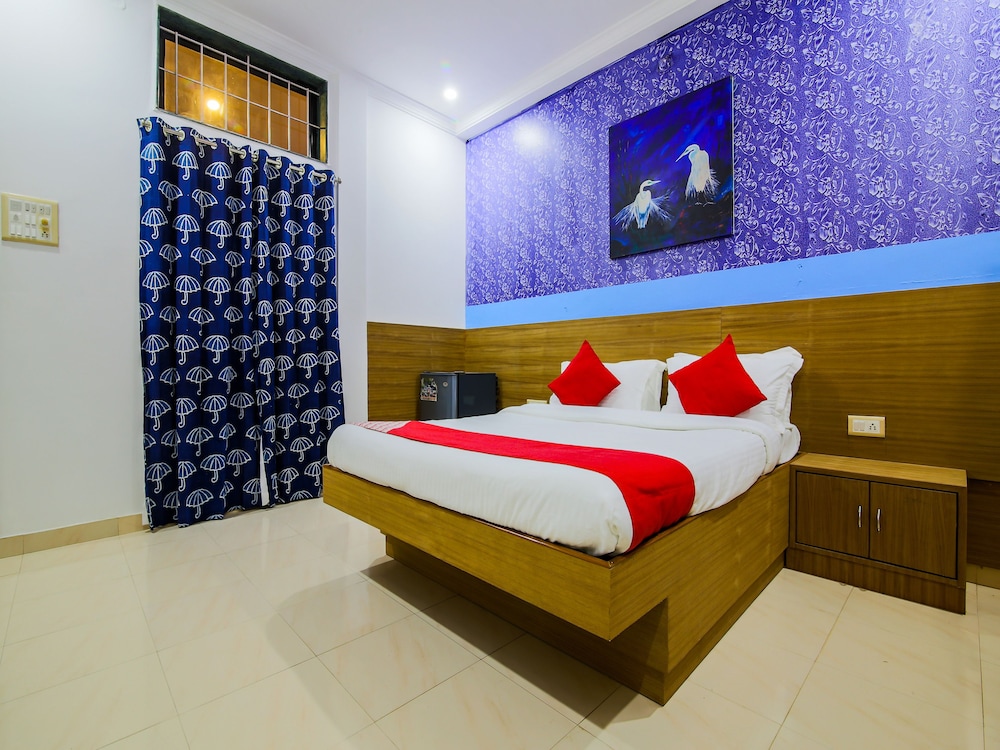 OYO 22056 Arambol Plaza Beach Resort view 2