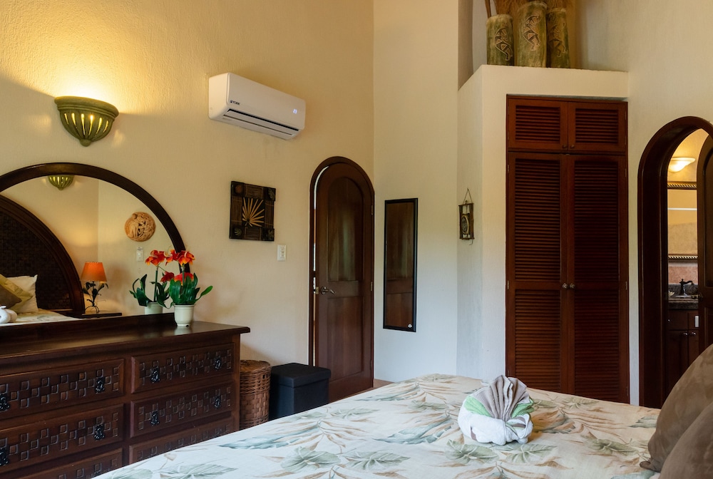 PlayaCar House MZ 28 by Playa Paradise