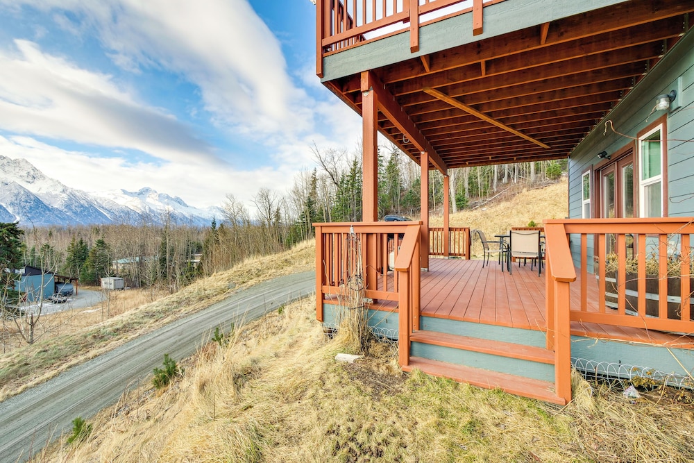 Panoramic Mtn Views: 5-acre Escape in Palmer!