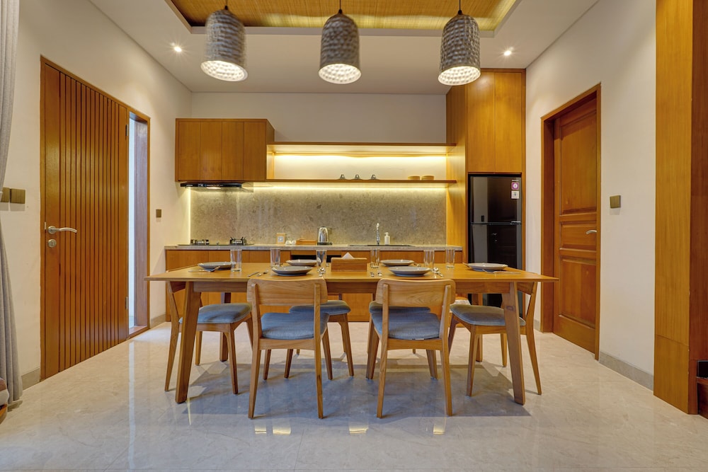 Villa Taman Seminyak Suite 01