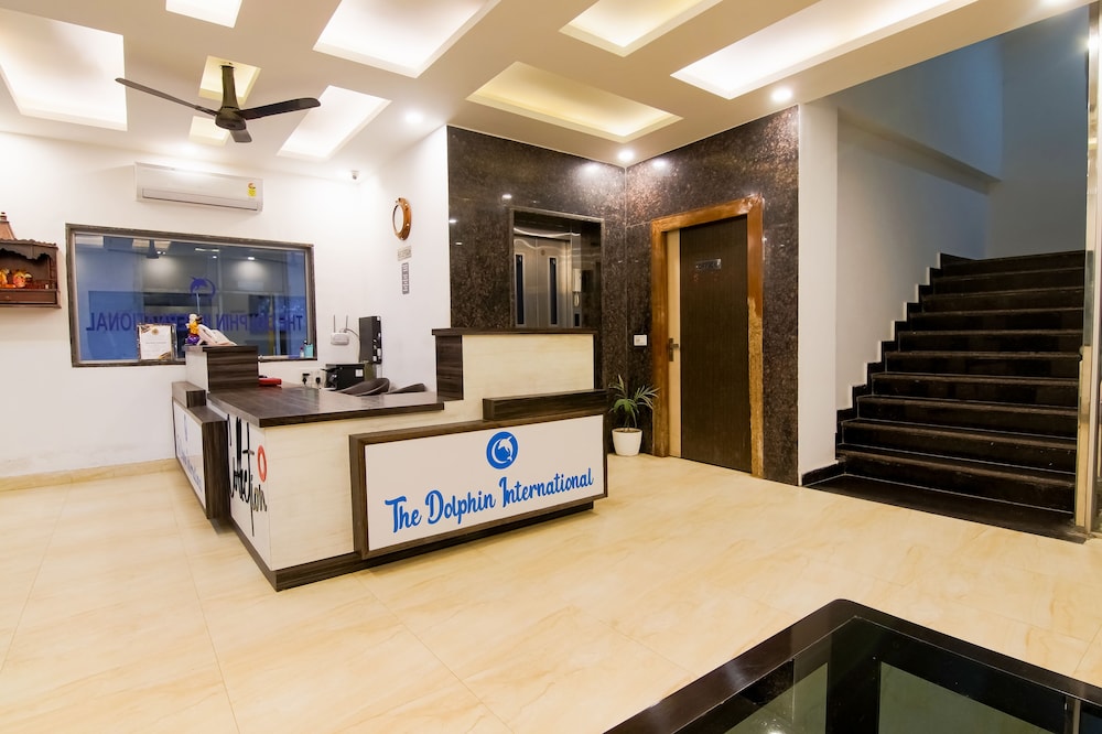 Hotel Dolphin Near IGI Airport