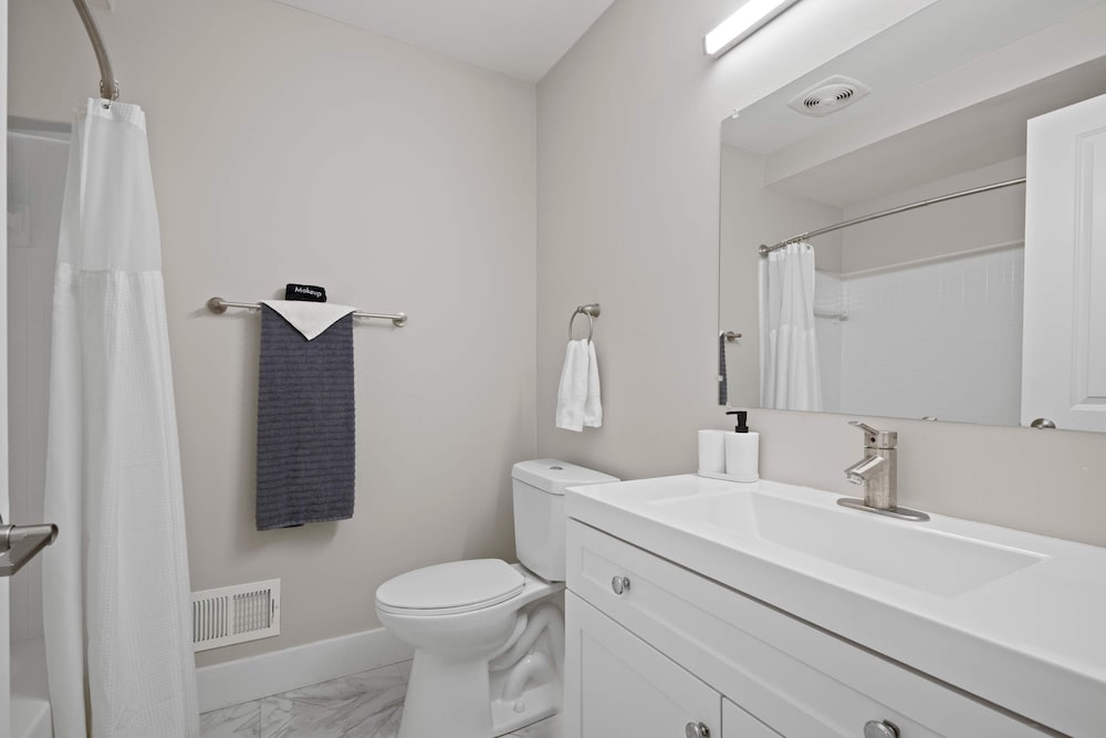 A Place to Rest Away From Home 2BR 2BA