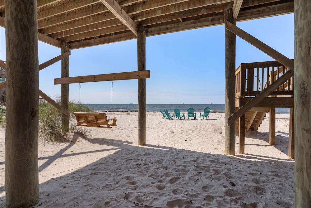 Still Waters - 2415 Bienville Blvd 4 Bedroom Home