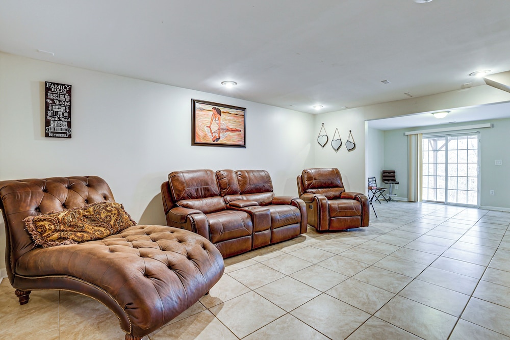Wooded Trail On-site, Spacious Simpsonville Home