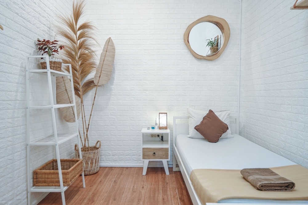 Snooze Guesthouse Yogyakarta - Hostel, Yogyakarta - 24