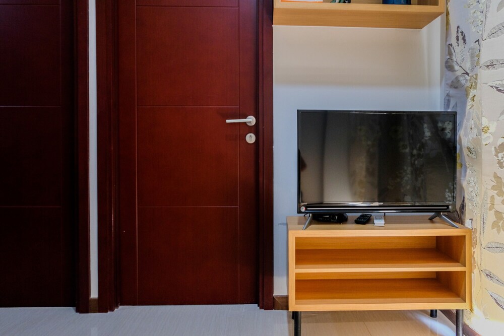 Homey 2BR Asatti Apartment at Vanya Park BSD view 3