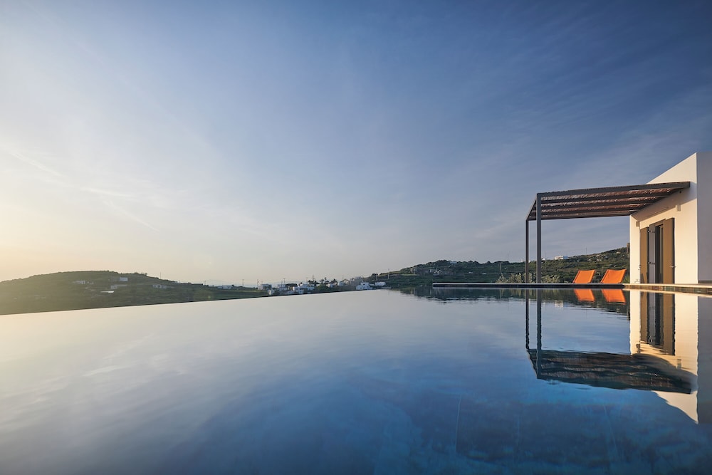 Mythic Villa