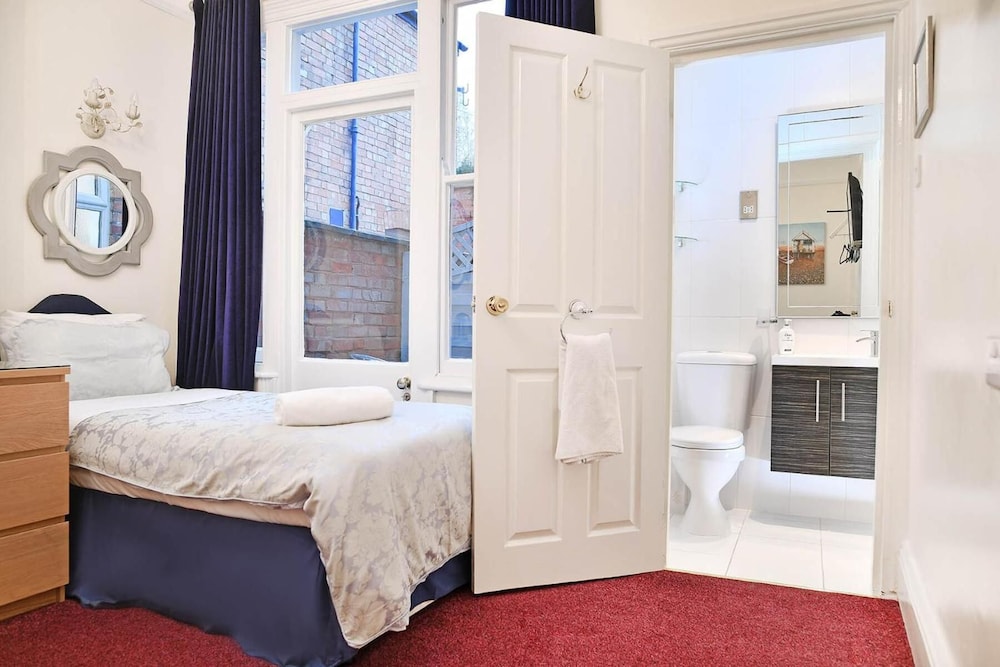 Linhill Guest House