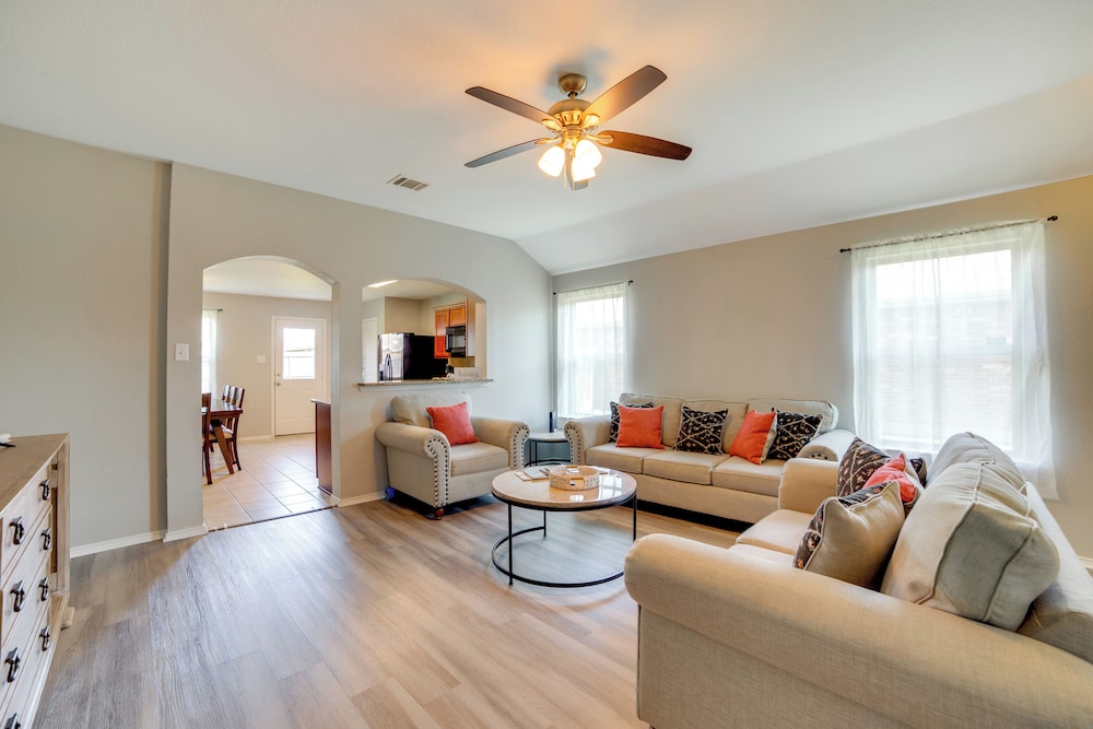 Quiet Suburban Home w/ Private Yard in Seagoville!