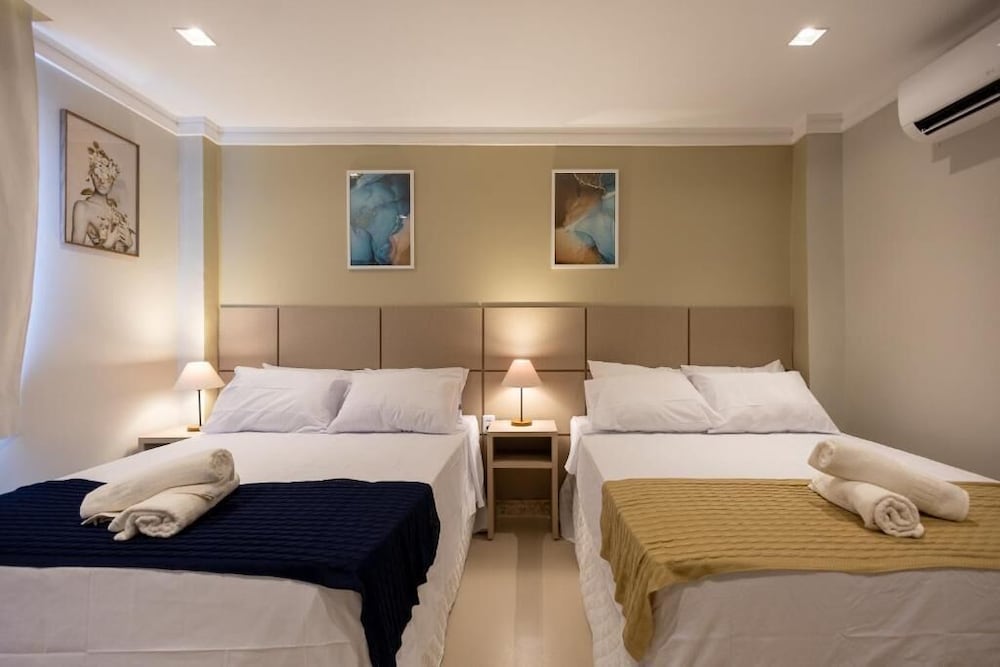Aira Hotel