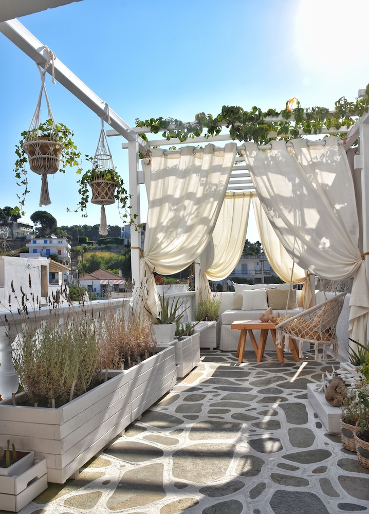 Angelos Design Suites