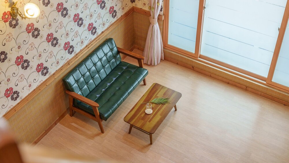 Gyeongju Silla Palace Pension