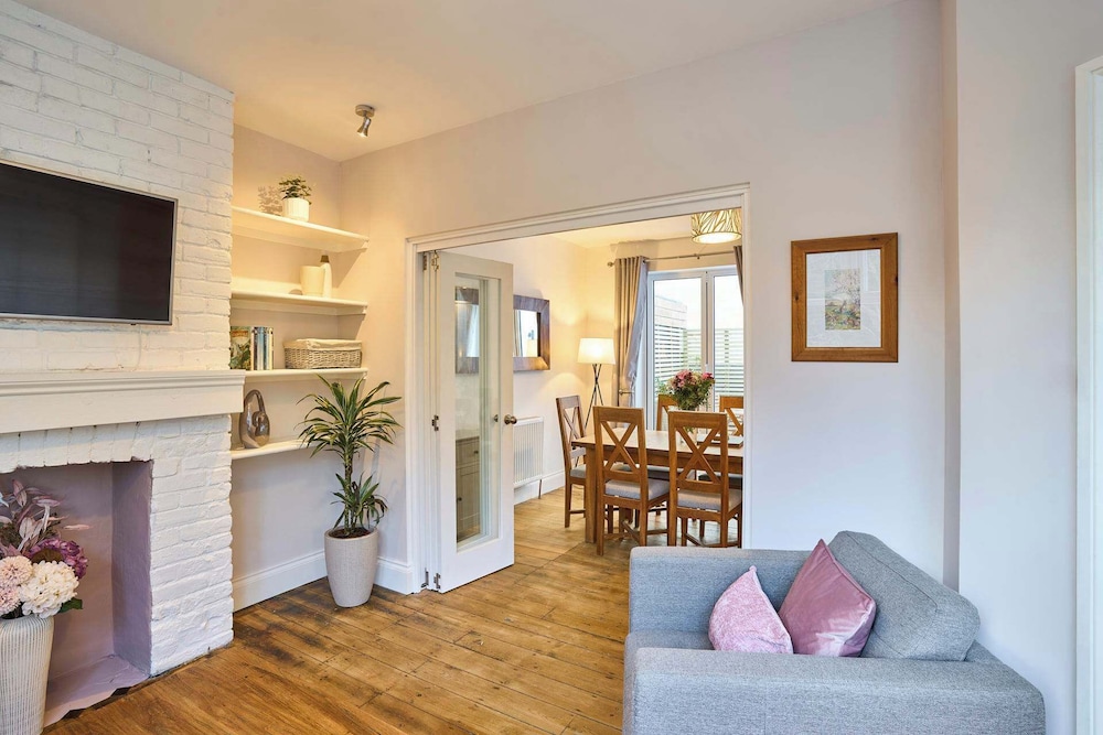 Host Stay Prince of Wales Road