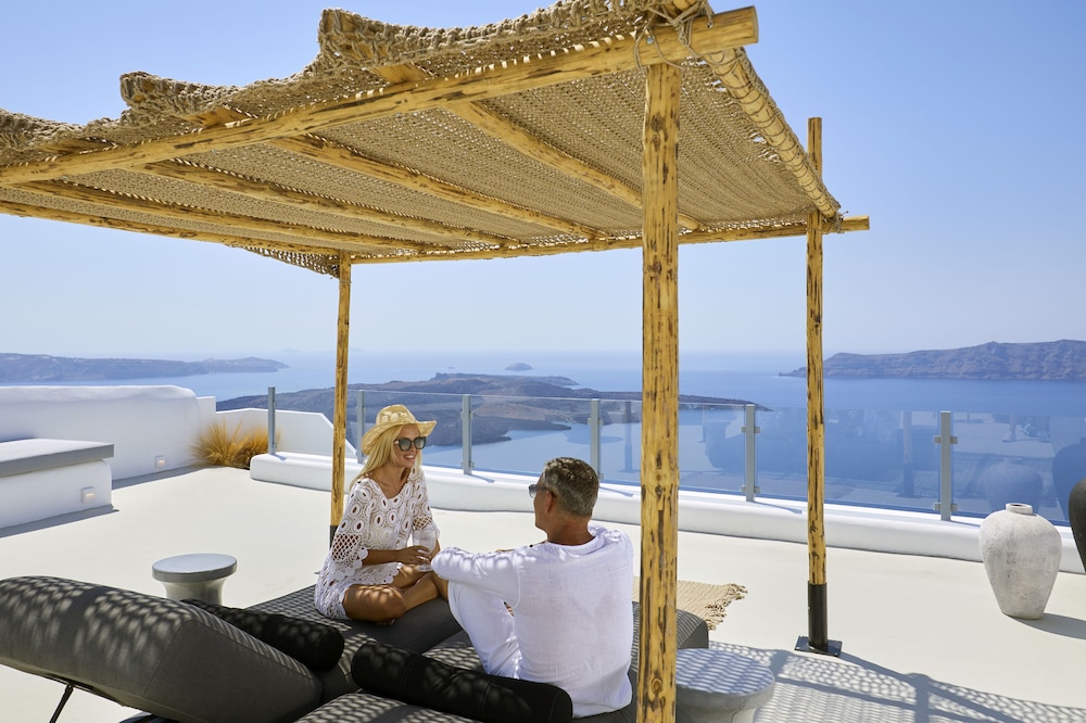 You And Me Suites view 4
