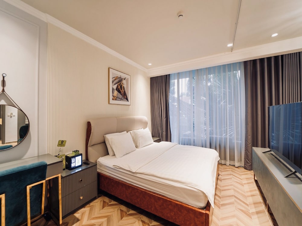 Serenity Luxury Private Pool Villas - Free One Way Airport Shuttle