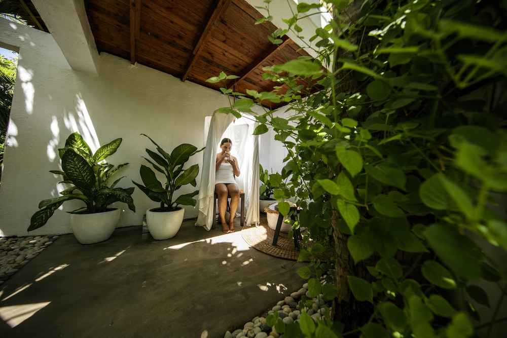 Buena Vida Resort and Spa