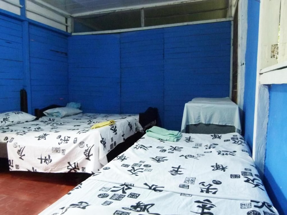 Wira Pora Hostal