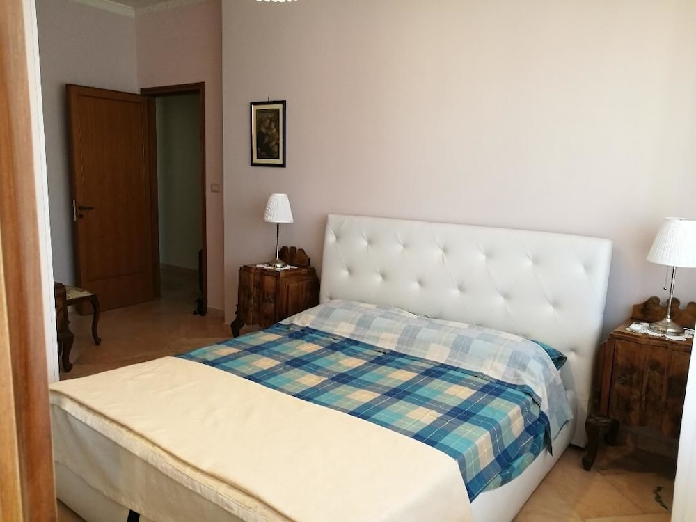 B&B Domus Lupiae