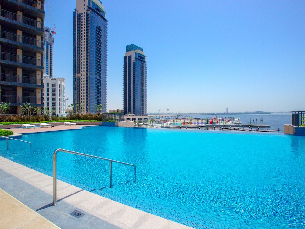 Cosmos Living - Dubai Creek Harbour