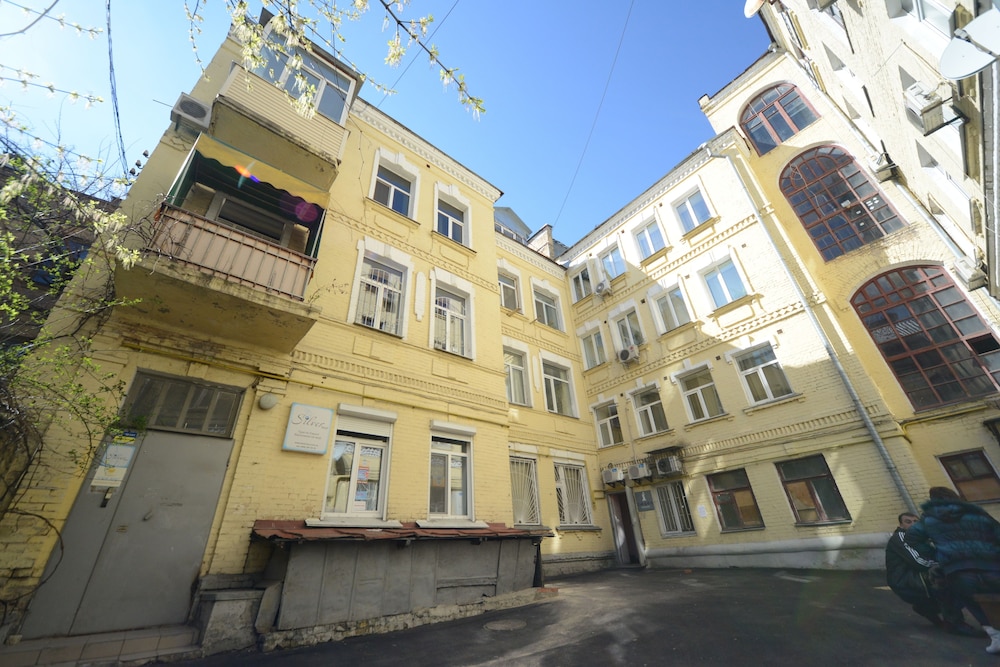 Kiev Accommodation Hotel Service