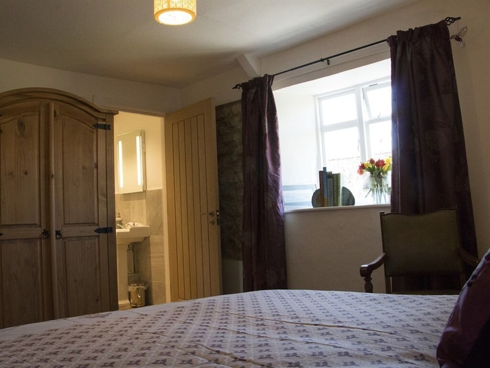 The Mitre Inn