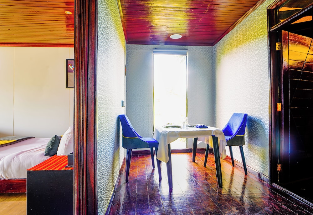 Kitumo Mara Lodges
