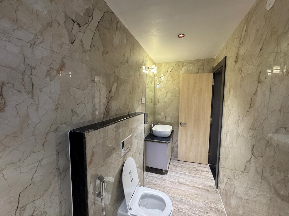 HOTEL JASRAJ INN