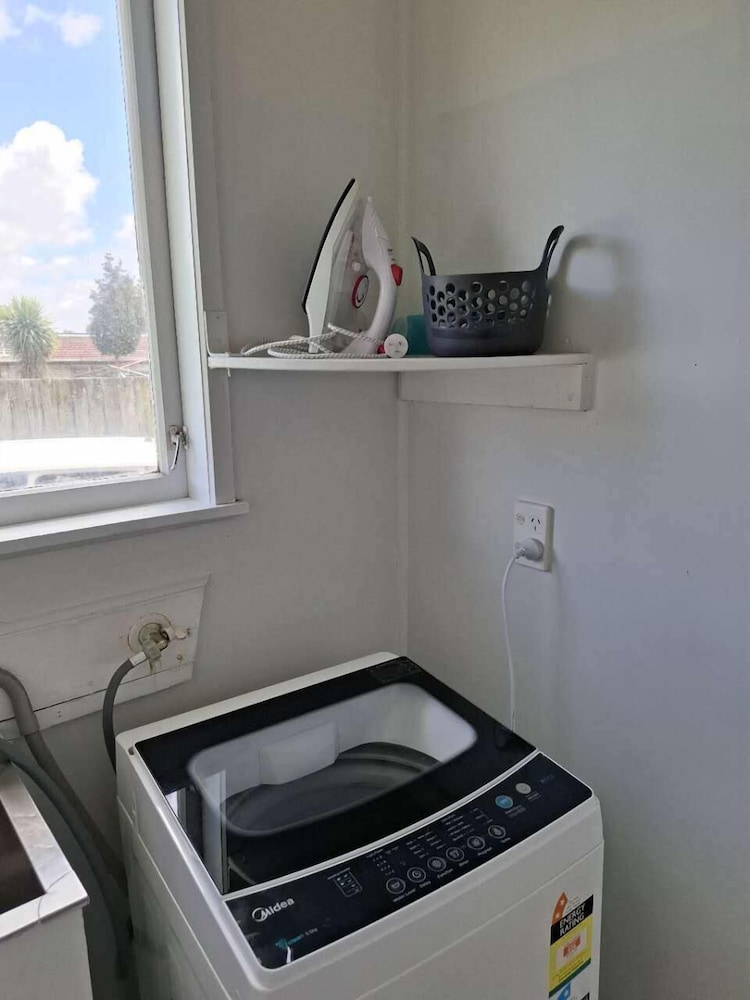 3 Bedroom House A 3 Frank St