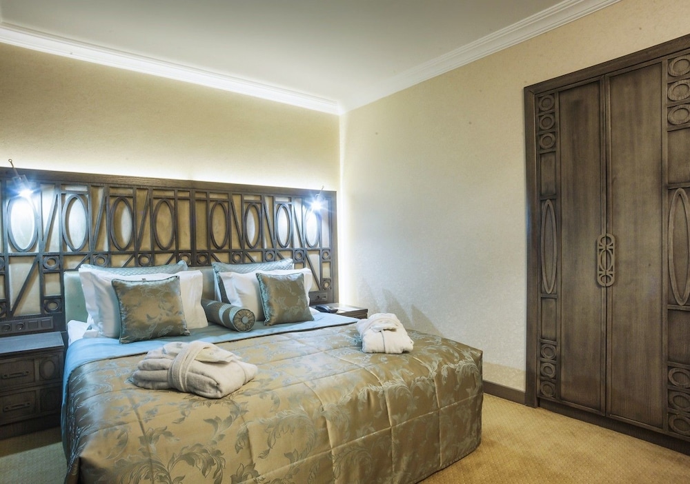 Cadence Design Otel - Image 9