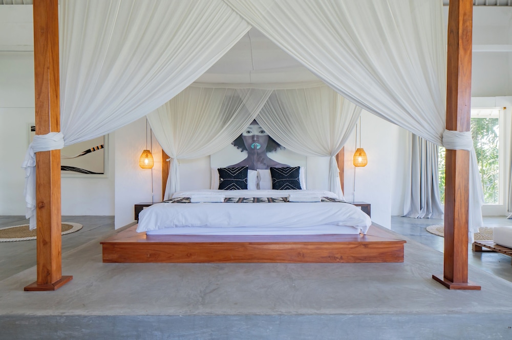 Outsite Bali