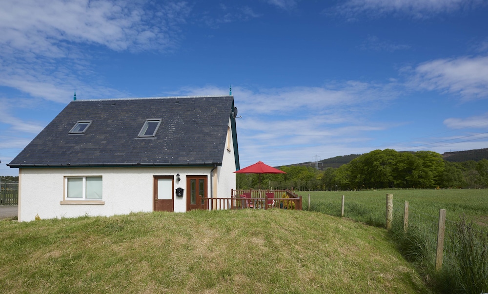 The Mews Apartment at Daviot Lodge
