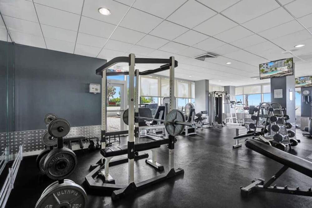 Boutique Luxury 2Br 2Ba Beach Intercostal View